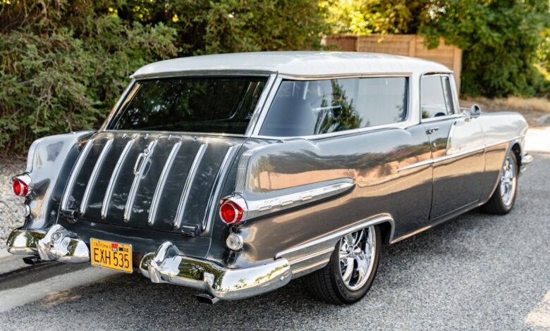 1956 Pontiac Safari Custom Wagon