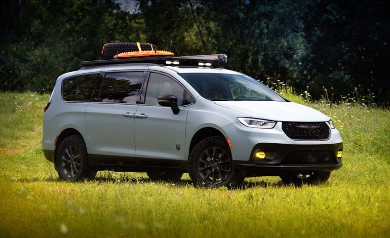 Pacifica Grizzly Peak Concept Makes Van Life Trail Ready : Automotive Addicts Pacifica Grizzly Peak Concept Makes Van Life Trail Ready : Automotive Addicts