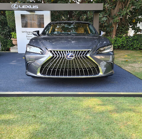 Lexus ES300h First Drive Impressions: Only Hybrid You need Lexus ES300h First Drive Impressions: Only Hybrid You need