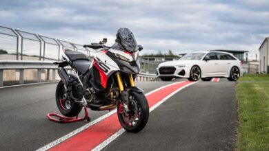 10 Sport Tourers That Blend Track-Ready Power With Commuter Comfort
