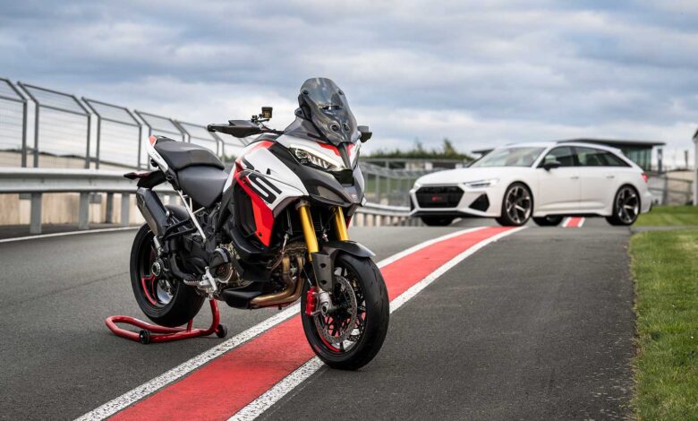 10 Sport Tourers That Blend Track-Ready Power With Commuter Comfort 10 Sport Tourers That Blend Track-Ready Power With Commuter Comfort