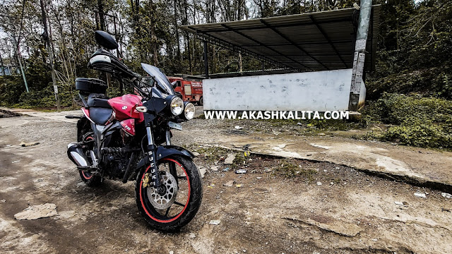 Akash Kalita: Modified Suzuki Gixxer 155 Akash Kalita: Modified Suzuki Gixxer 155